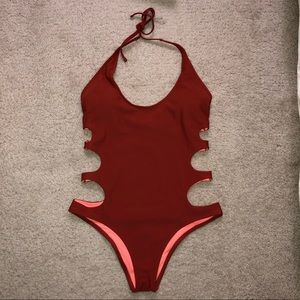One piece bathing suit